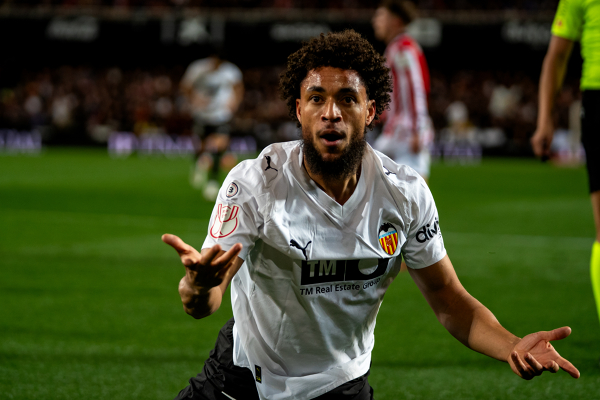 Valencia CF — Valencia CF, Arnaut Danjuma