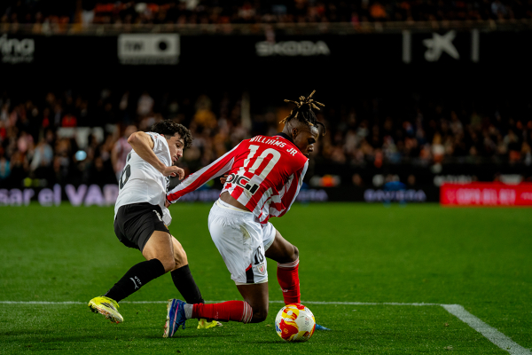 Athletic Club — Diego López, Nico Williams, Valencia CF