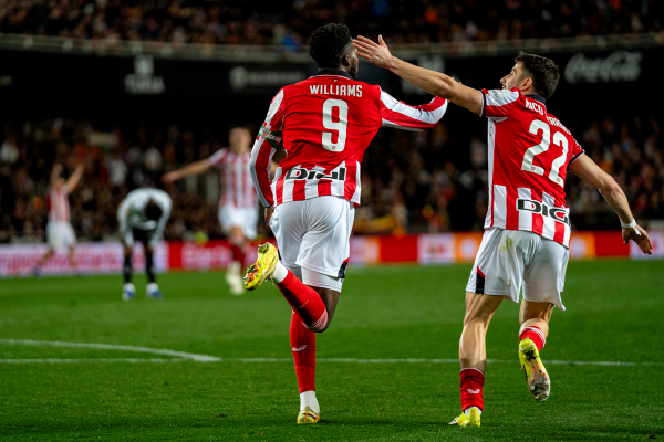 Athletic Club — Athletic Club, Iñaki Williams, Nico Serrano