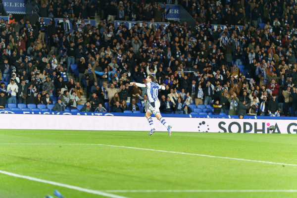 Mikel Oyarzabal — Mikel Oyarzabal, Real Sociedad