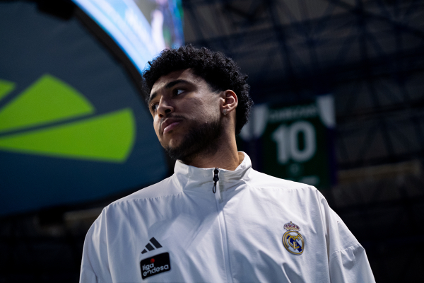 Izan Almansa  — Real Madrid CF — Real Madrid, Unicaja Málaga, Baloncesto