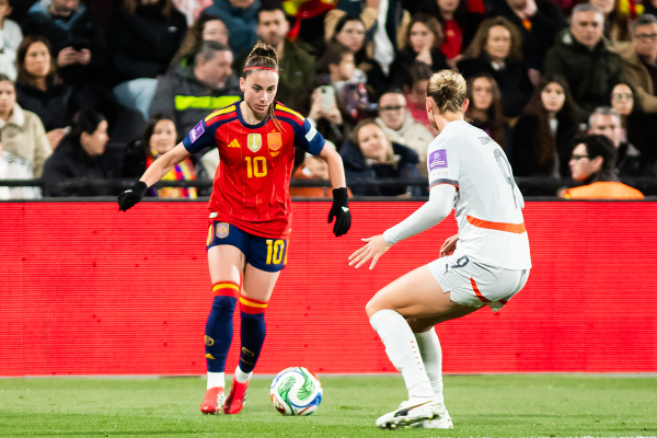 España 3 - 0 Islandia | Clasificación Mundial 2027 — Athenea del Castillo — Athenea del Castillo, Seleccion española femenina
