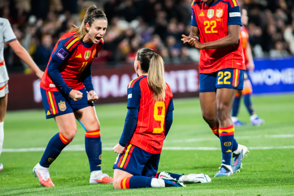 España 3 - 0 Islandia | Clasificación Mundial 2027 — Claudia Pina — Alexia Putellas, Claudia Pina, Seleccion española de fútbol