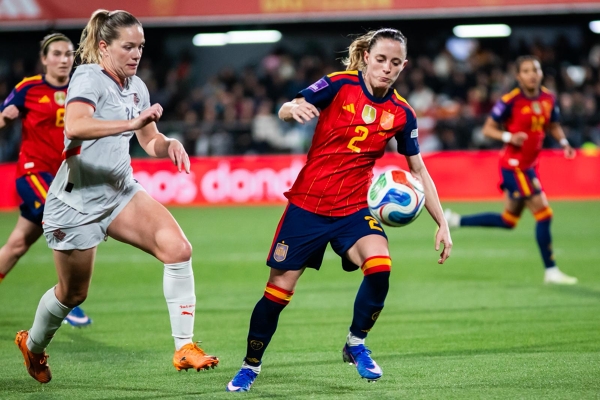 España 3 - 0 Islandia | Clasificación Mundial 2027 — Ona Batlle — Ona Batlle, Seleccion española de futbol