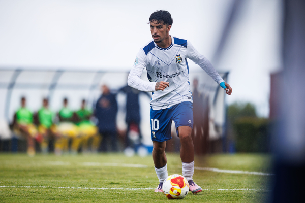 Segunda RFEF — C.D Tenerife B, U.D Las Palmas Atlético, Dylan Perera