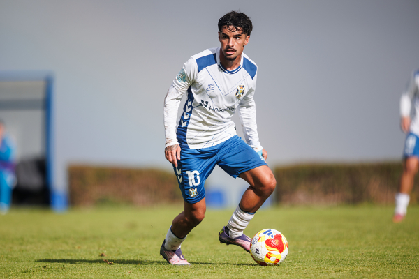 Segunda RFEF — Dylan Perera, C.D Tenerife B, U.D Las Palmas Atlético
