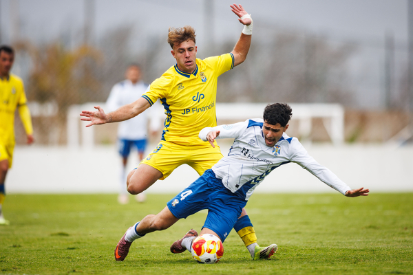 Segunda RFEF — Elias Romero, Kevin González, C.D Tenerife B