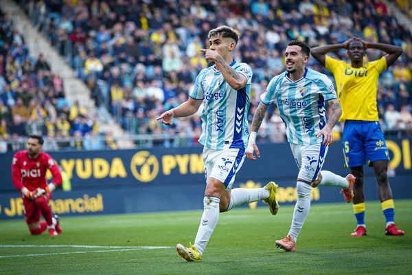 Cádiz CF - Málaga CF (J31 LaLiga Hypermotion) — Goal — Chupete, Chupe, Malaga cf