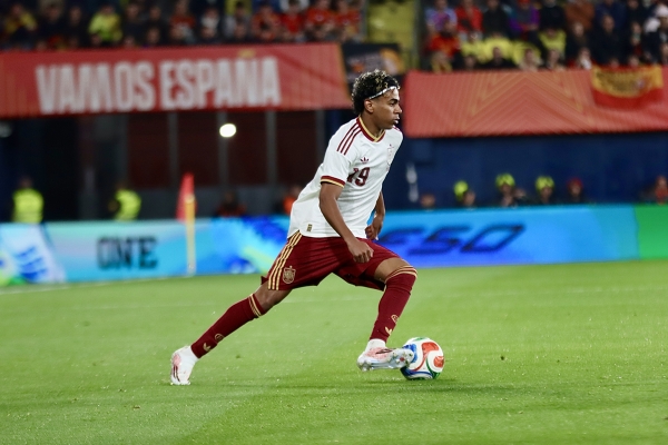 Lamine Yamal — Lamine Yamal, Selección española de fútbol