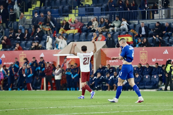 Mikel Oyarzabal — Mikel Oyarzabal, seleccion española de futbol