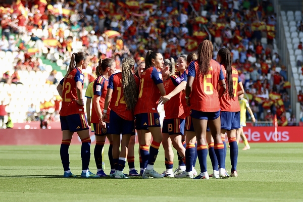 seleccion española de futbol — seleccion española de futbol
