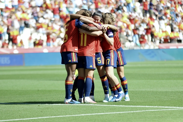 seleccion española de futbol — seleccion española de futbol