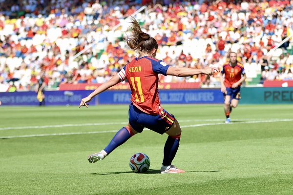 Alexia Putellas — Alexia Putellas, seleccion española de futbol