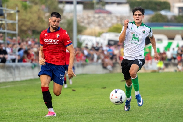 Club Atlético Osasuna — Club Atlético Osasuna, Racing de Santander