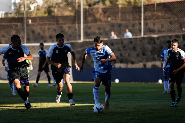 C.D Laguna — Iván Chapela, C.D Tenerife, C.D Laguna