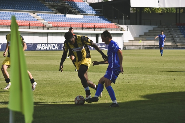 Ourense CF — Ourense CF, CD Basconia, Segunda Federación