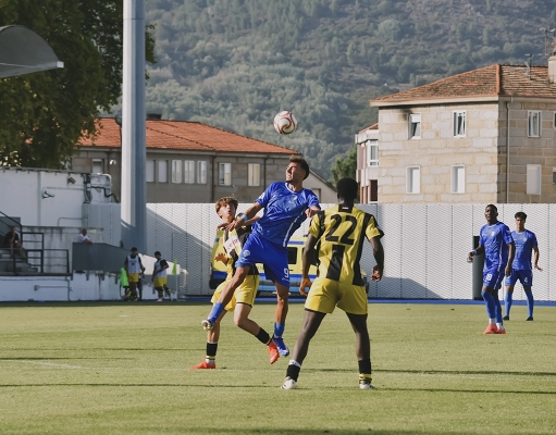 Ourense CF — Ourense CF, CD Basconia, Segunda Federación