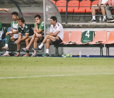1ªRFEF J5 UD Ourense 0-0 CP Cacereño — Banquillo CP Cacereño